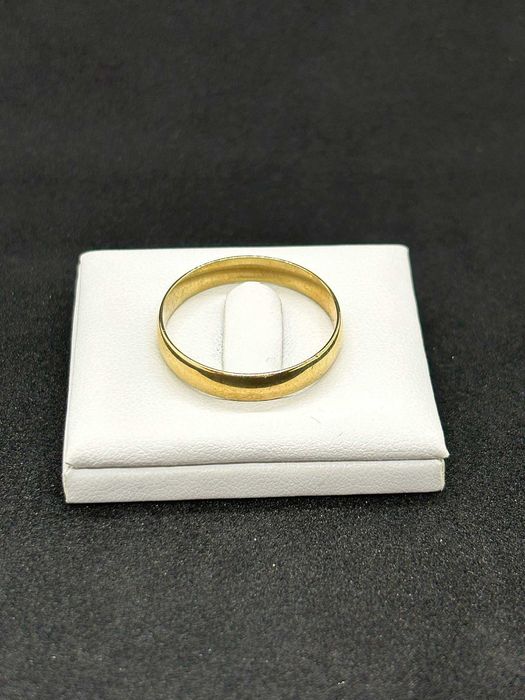 Złota Obrączka pr 333 3,10g (Rozmiar 30)