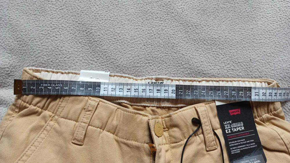 Spodnie męskie Levi's Xx Chino Ez Taper II r. XS