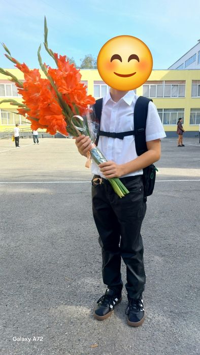 Продам  комплект