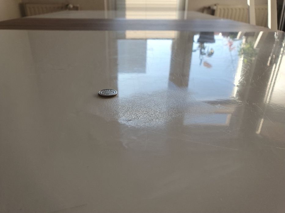 Stół biały lakierowany regulowany