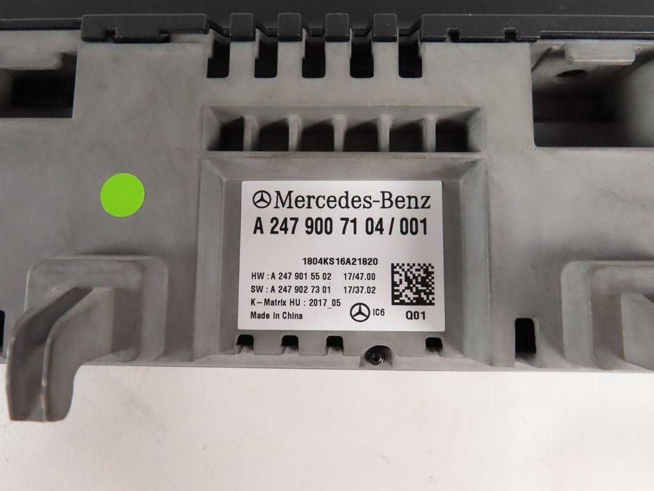 Monitor / Display Central Mercedes-Benz A-Class Ref: A2479007104