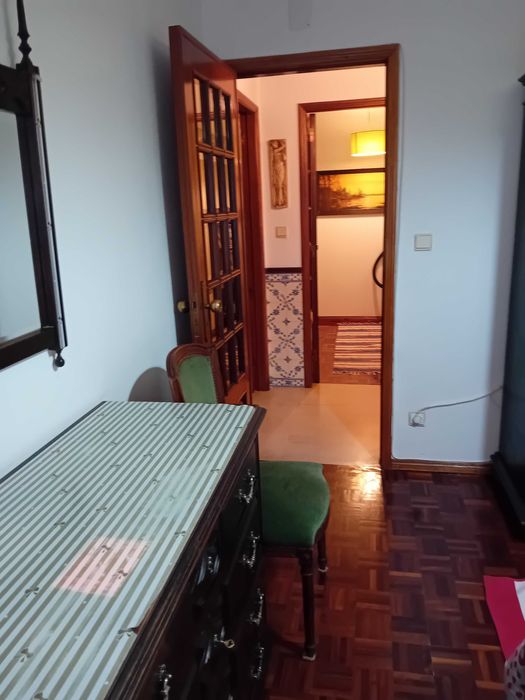 Benfica, Zona do Mercado, quarto individual