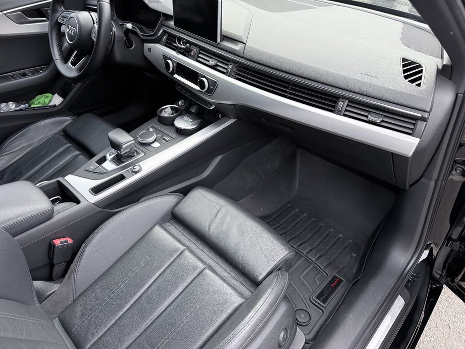 Продам власний автомобіль  Audi A4 b9