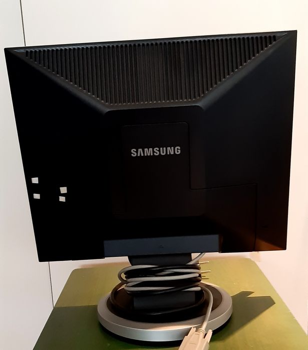 Monitor 19" Samsung Syncmaster 902N