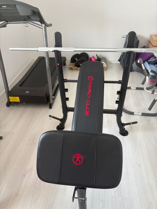 Material de musculação e ginásio