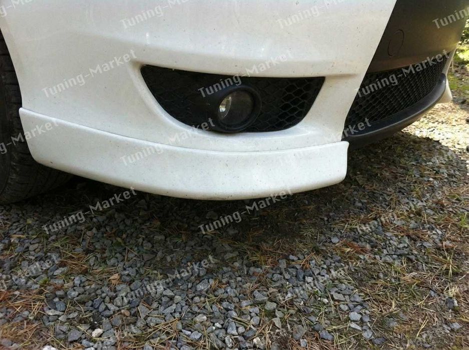 Клыки, накладки, уголки на бампер Mitsubishi Lancer X, Подиум номера, перемычка, планка Митсубиши Лансер 10