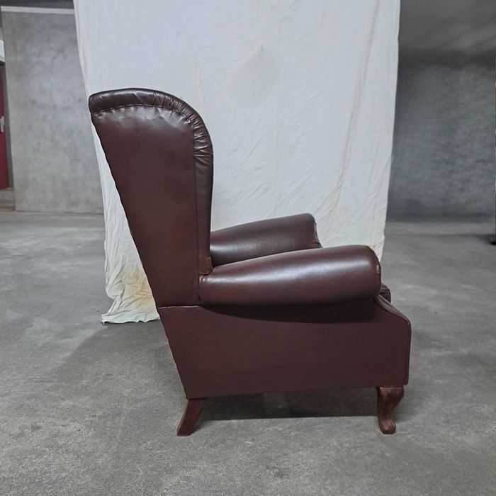 Cadeirão Chesterfield em pele poltrona inglesas