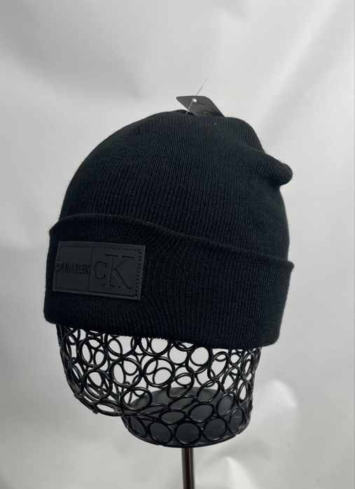 Шапки мужские зимние в ассортименте универсальный размер