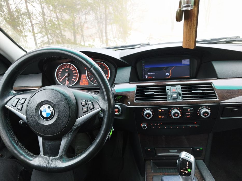 BMW E61 520d LCI  Uczciwa oferta ! Warto !