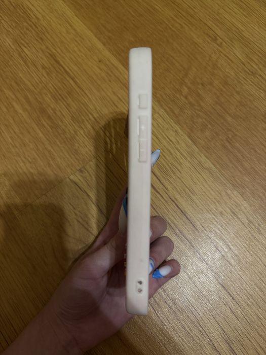 Б/у чохол на Iphone 13/14 Pro