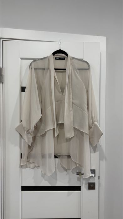 Сорочка Zara бежева стан нової