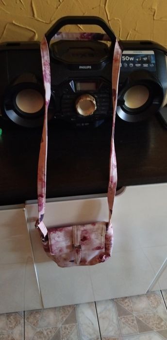 Torebka damska w kwiaty