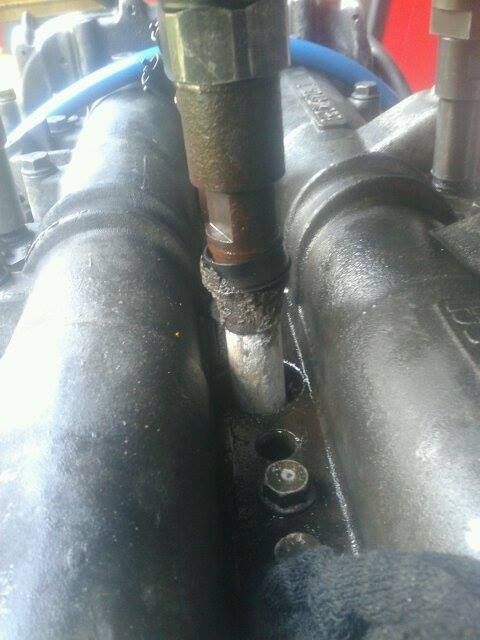 Wyciąganie wtryskiwacza, wtryskiwaczy i świecy żarowej- zapieczonych