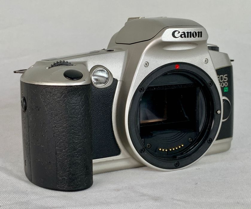 Canon eos 500n + canon eos 5000 + 35-80mm