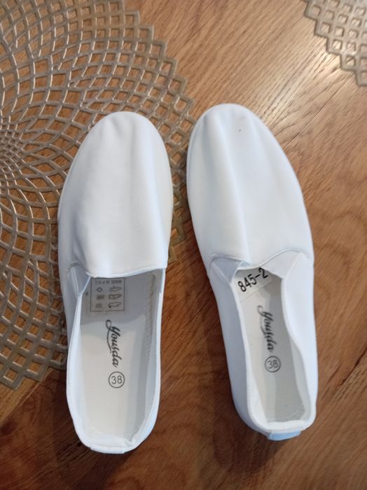 Trampki białe damskie 38 Nowe