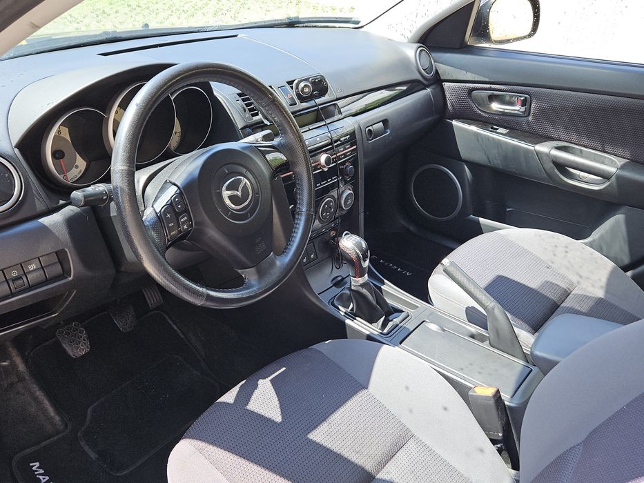Mazda 3 Hatchback 1.6 Diesel | 2009 | 109 KM | 271 000km