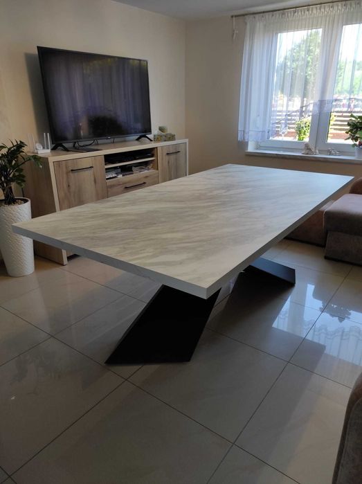 Stół industrialny imitacja kamienia