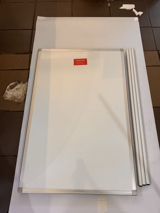 Flipchart magnetyczny na trójnogu Tablica magnetyczna 70x100