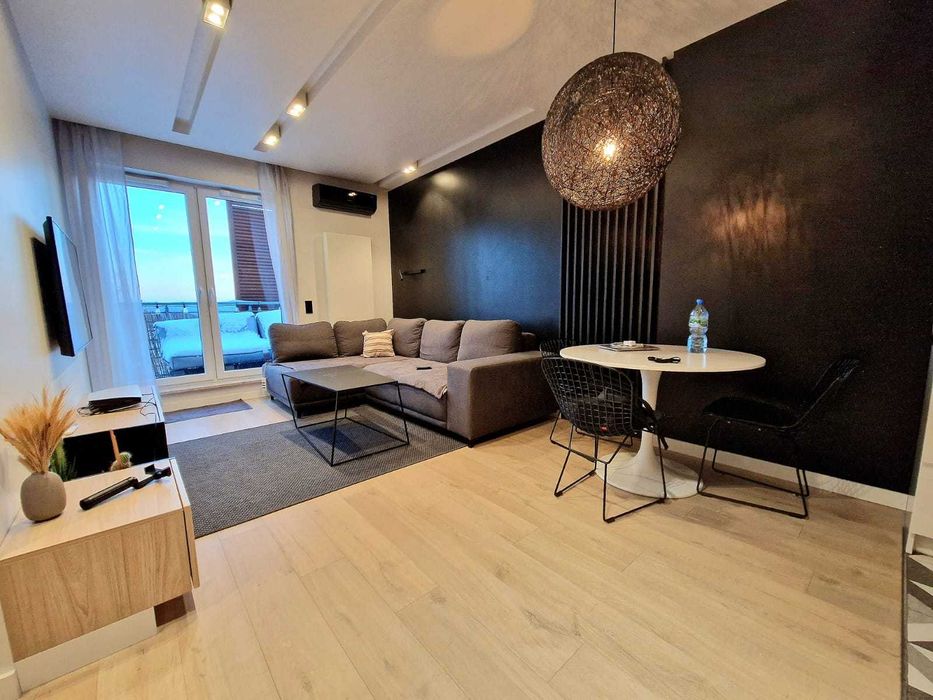 2 pok na Francuska Atal od ZARAZ