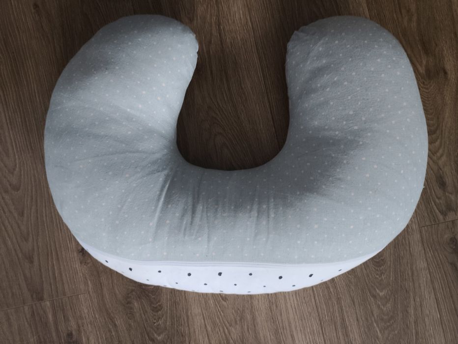 Motherhood, poduszka do karmienia, fasolka