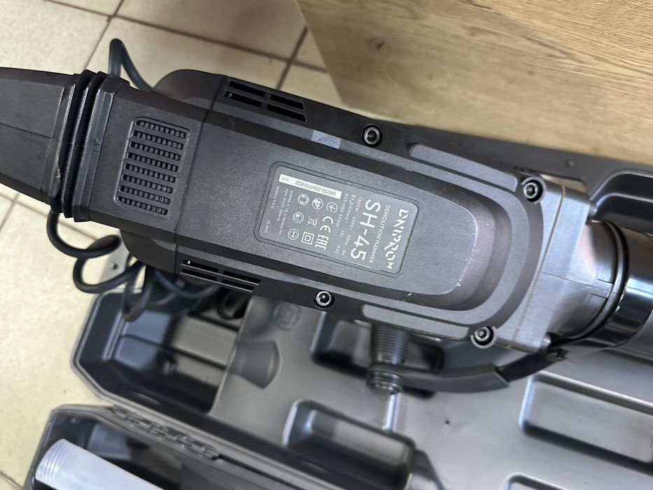 Оренда прокат відбійний молоток, перфератор Дніпро-М з 2-ма піками