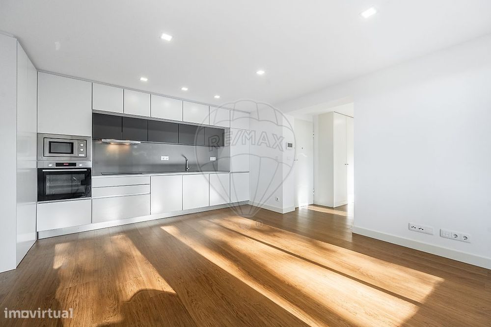 Apartamento T1 na primeira linha do mar em Esposende!