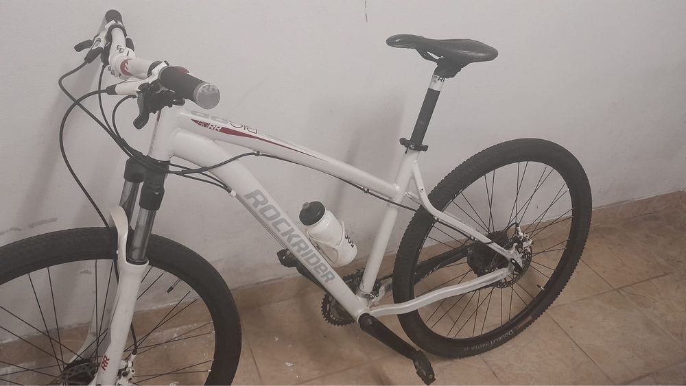 Bicicleta toda 29 aceito troca por uma trotinete .