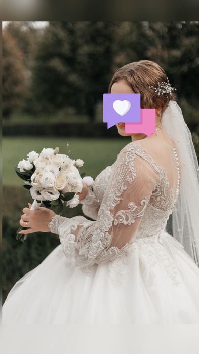 Пишна Весільна сукня