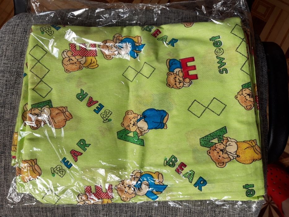 Постіль у дитяче ліжко