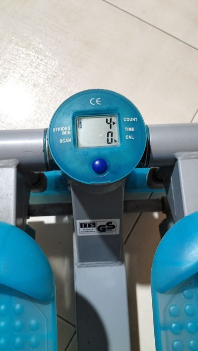 Blue exercise step.444365605942087681