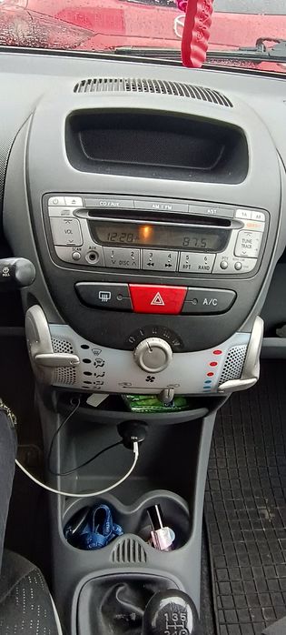 Peugeot 107 Hatchback 3d Facelifting 1.0 12V 68KM