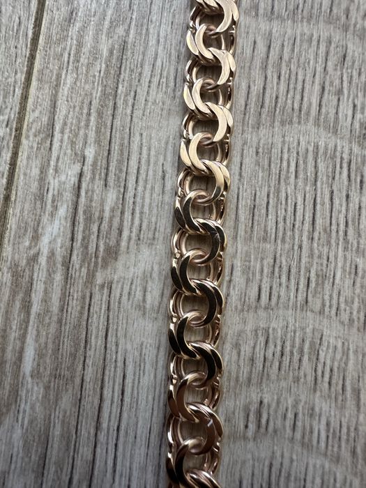 Золоті ланцюжки.