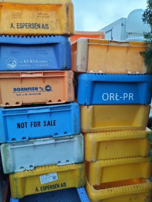 Skrzynki plastikowe