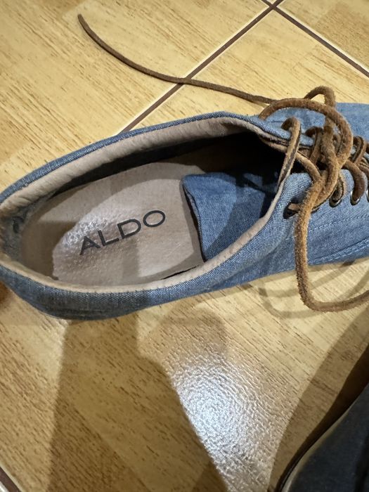 Продам джинсові кеди aldo