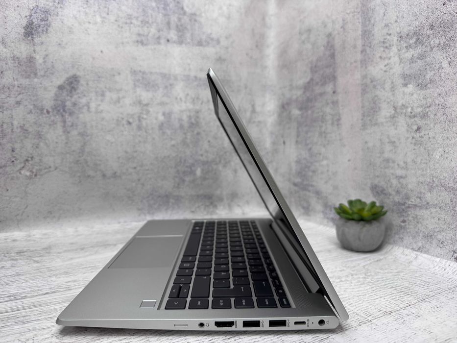 Ноутбук HP EliteBook 645 G9 Full HD AMD Ryzen 5 5625U 8 GB\SSD 512 GB