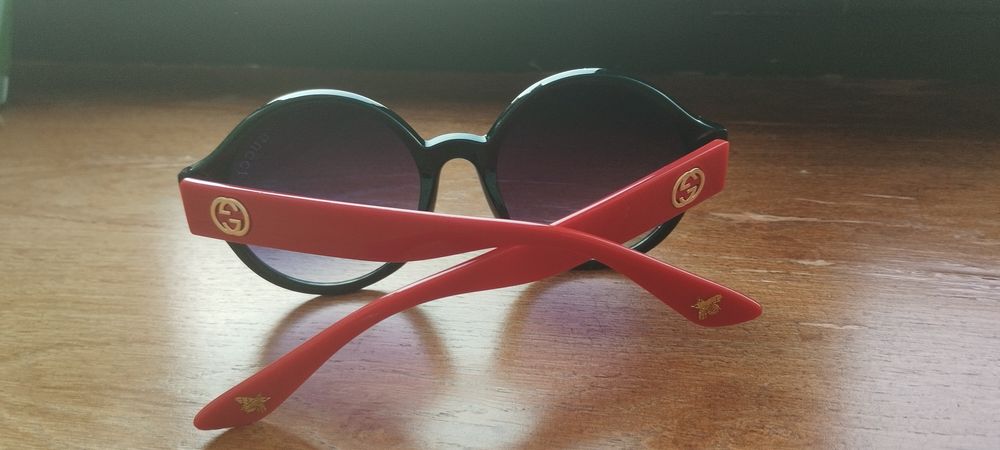Сонцезахисні окуляри Gucci