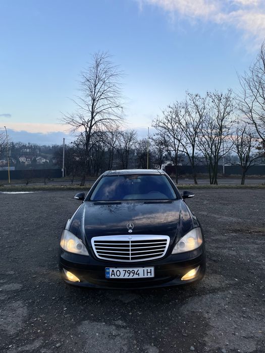 Продаж Mercedes Benz w221 s550 4matic