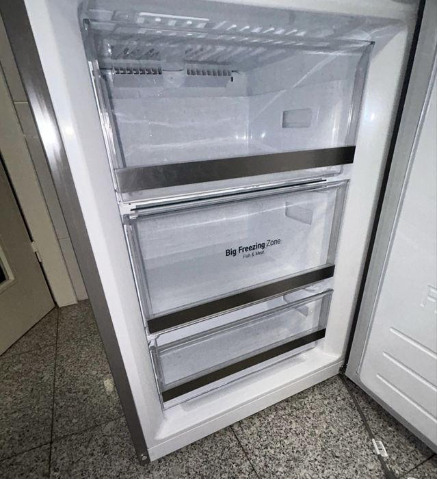 Prateleiras Combinado LG GBB71PZEFN.APZQEUR