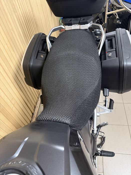 SUZUKI V-strom 1000