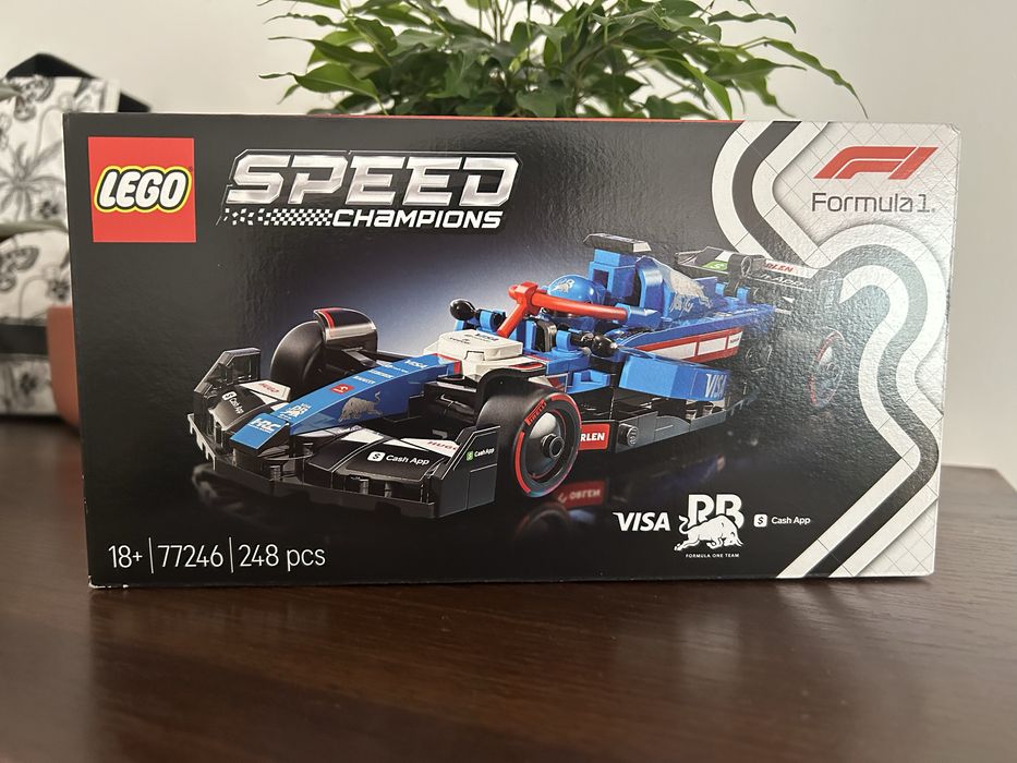 LEGO  77246 Speed Champions - Bolid F1 Visa Cash App RB VCARB 01