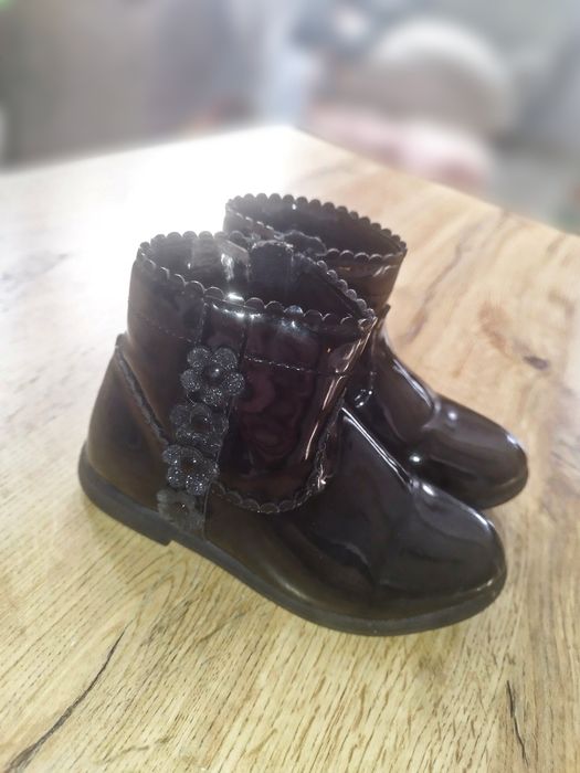 Buty dziecięce rozmiar 23 (UK 6) – 3 pary DUNNES