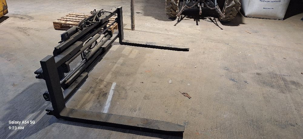 Pozycjonery KAUP chwytak ścisk CASCADE paletyzer wózek widłowy