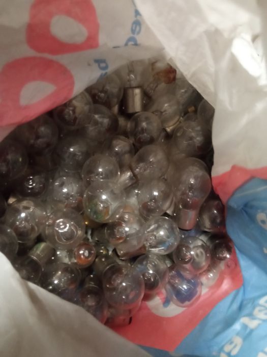Lote de ópticas e lâmpadas antigas