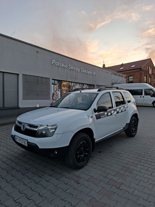 Dacia Duster 4x4 + Blokada / 1.6 benzyna / 2011 rok / 180000 tysiecy przebieg
