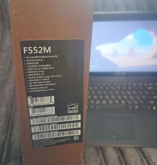 Продам ноутбук ASUS F552M