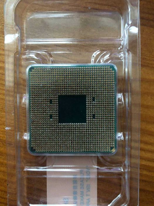 Процесор Ryzen 5 2600 Tray