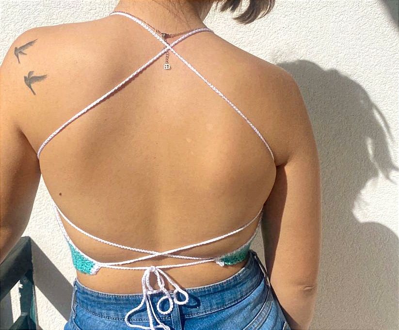 Top ajustável em crochet