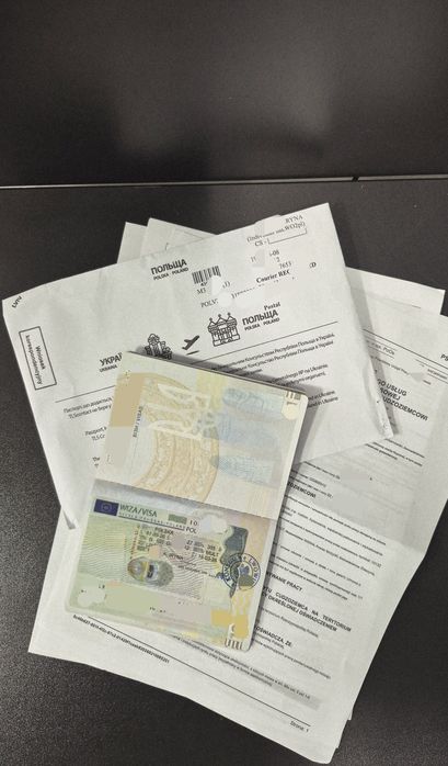 Візи в Польщу Подача в консульство, візовий центр