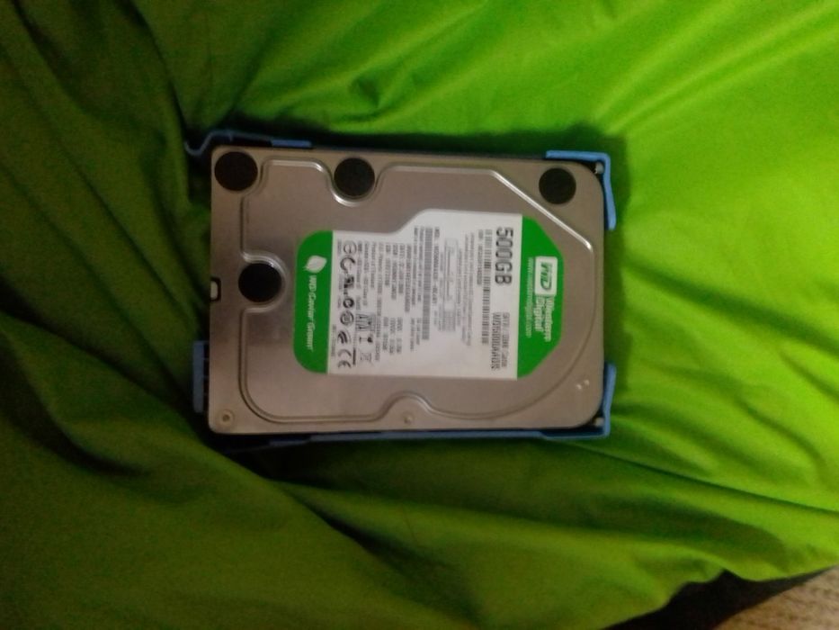 Жорсткий диск 500 gb western digital