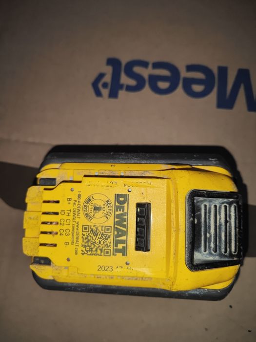 Батарея DeWALT DCB609, 2023 рік, привезений із США